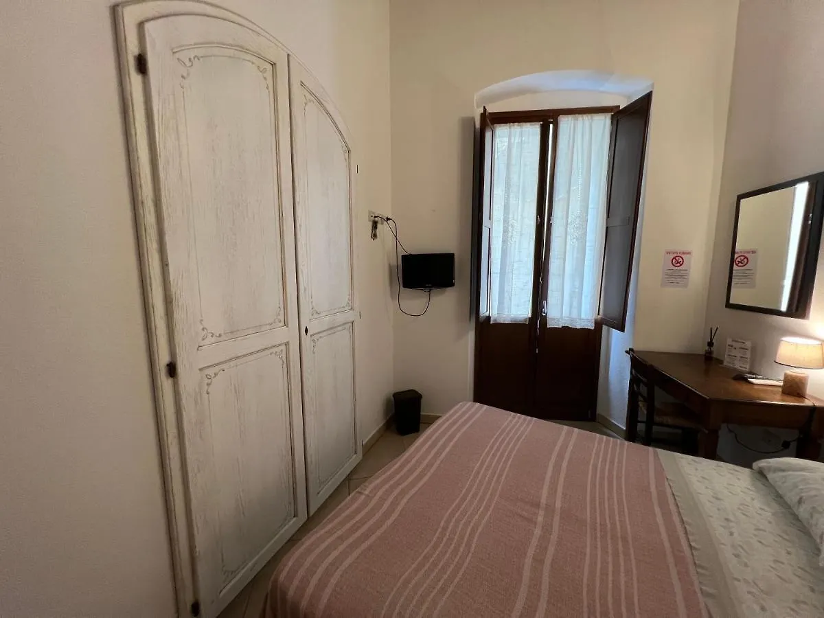 Caralis Holiday Cagliari 3*,
