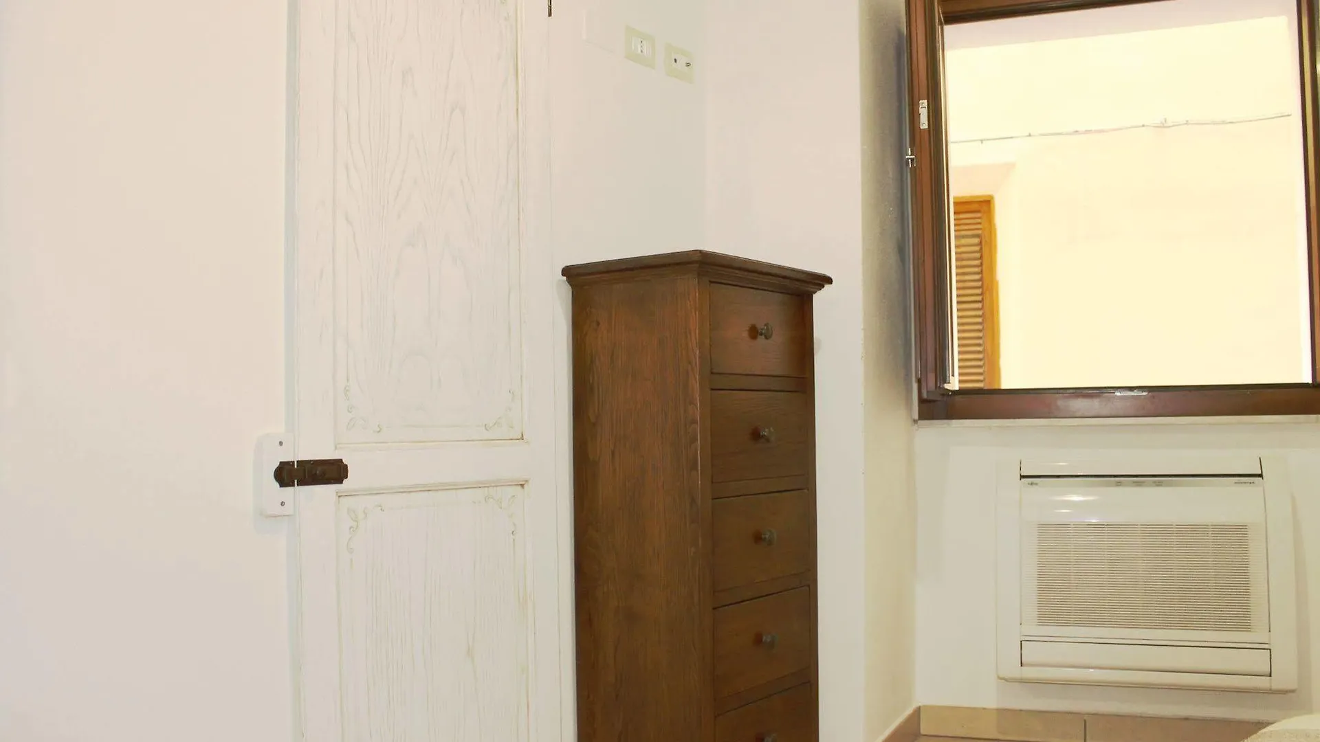 Caralis Holiday Cagliari Guest house
